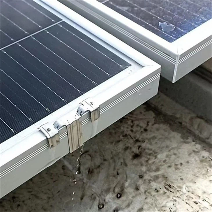Solar Panel Water Drain Clip